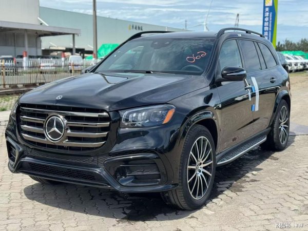 同花配 26款奔驰GLS450 AMG加拿大版  性能配置升级，多台现车可选
